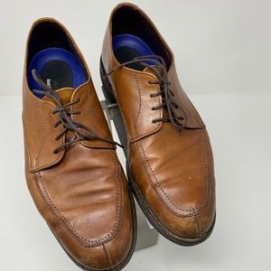 Allen Edmonds Road Warriors Brown Lace Up Shoes